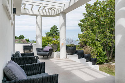 Maison - 392 m² - 14 pièces