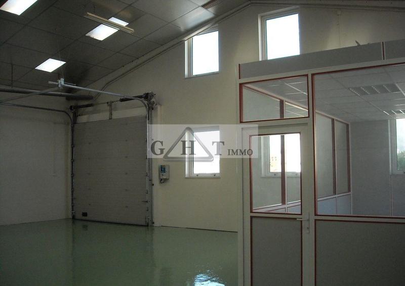 Entrepôt - 150 m²