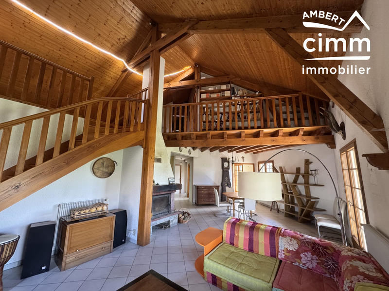 Maison - 146 m² - 7 pièces