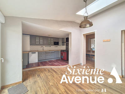 Maison - 120 m² - 4 pièces