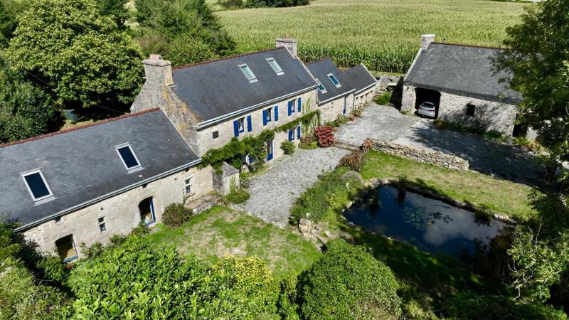 Corps de ferme - 171 m² - 6 pièces