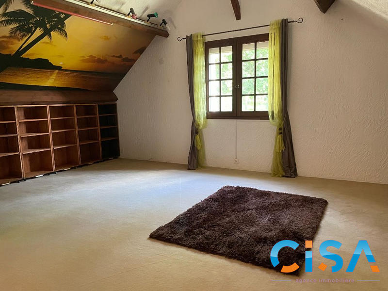 Maison traditionnelle - 130 m² - 6 pièces