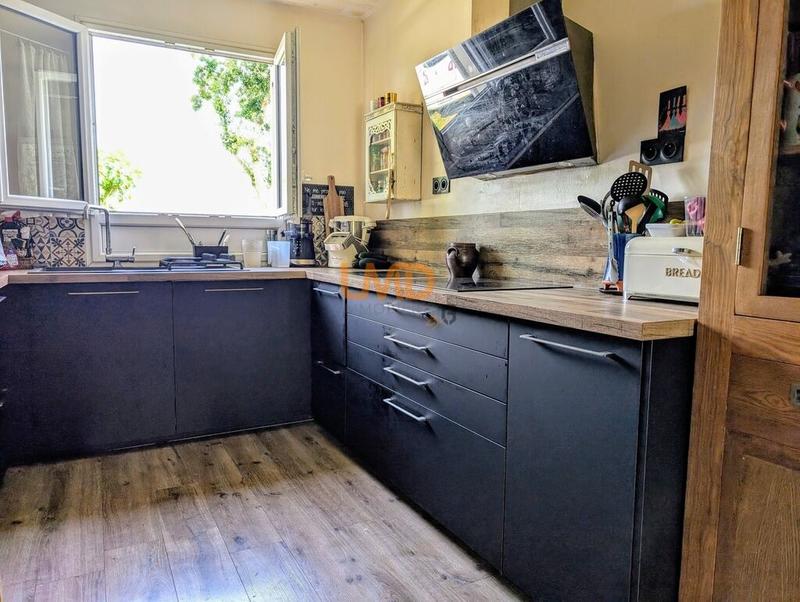 Propriété - 120 m² - 6 pièces