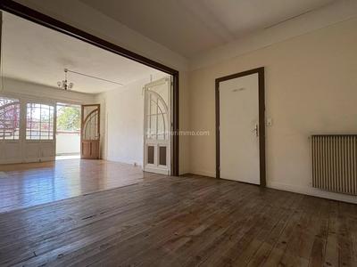 Maison - 97 m² - 3 pièces