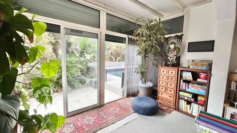 Villa - 225 m² - 7 pièces