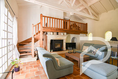 Maison - 185 m² - 6 pièces