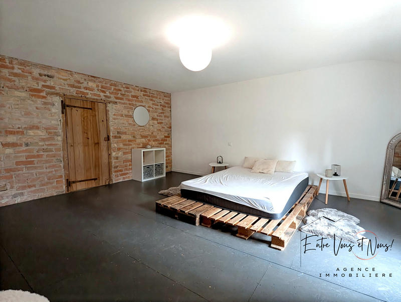 Maison - 315 m² - 10 pièces