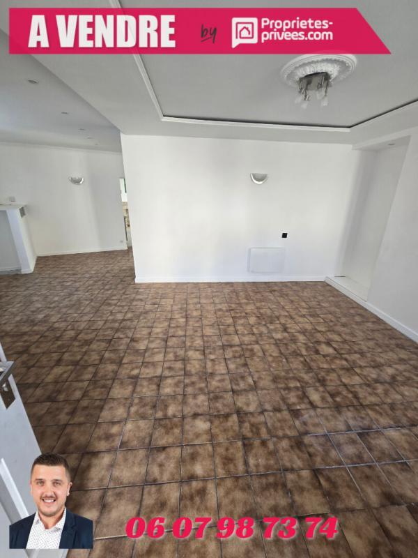 Immeuble - 170 m² - 1 pièce