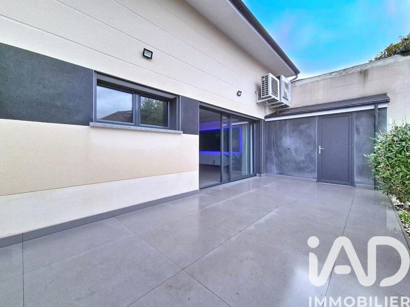 Maison - 159 m² - 7 pièces