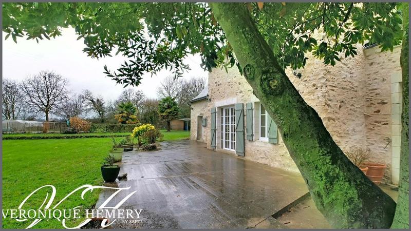 Maison - 200 m² - 10 pièces