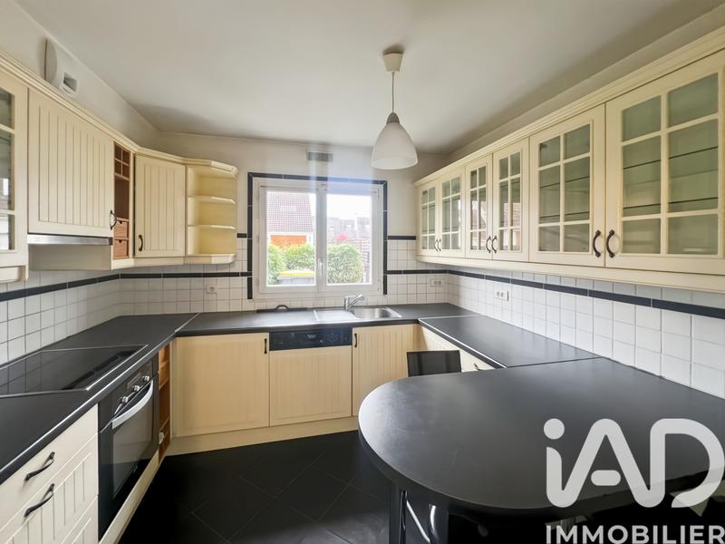 Maison - 134 m² - 5 pièces