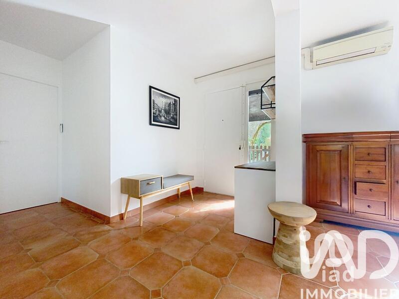 Maison - 191 m² - 8 pièces