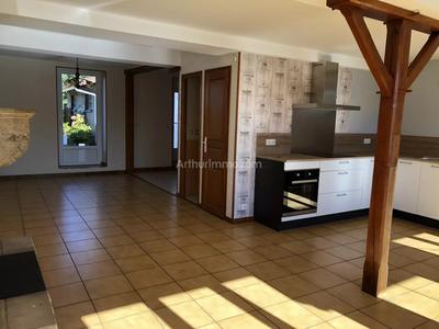 Maison - 88 m² - 4 pièces