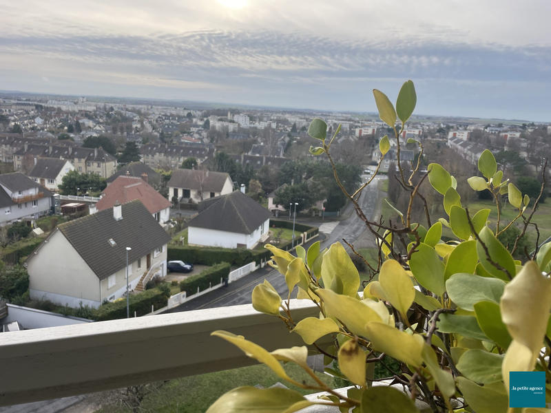 Appartement - 84 m² - 4 pièces