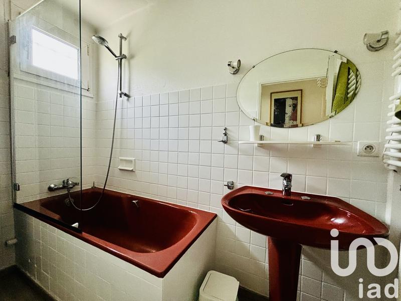 Maison - 180 m² - 10 pièces