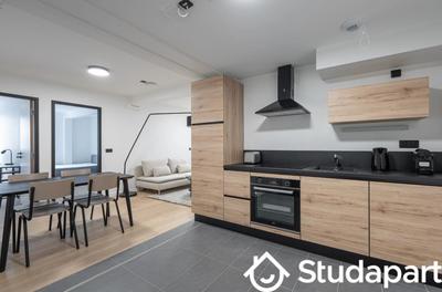 Chambre - 10 m² - 1 pièce