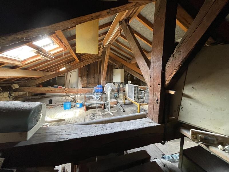 Local commercial - 275 m² - 10 pièces