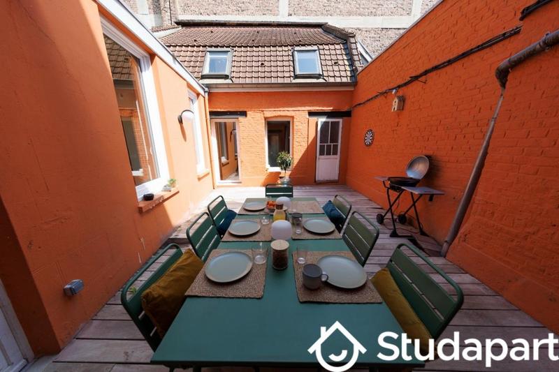 Chambre - 11 m² - 1 pièce