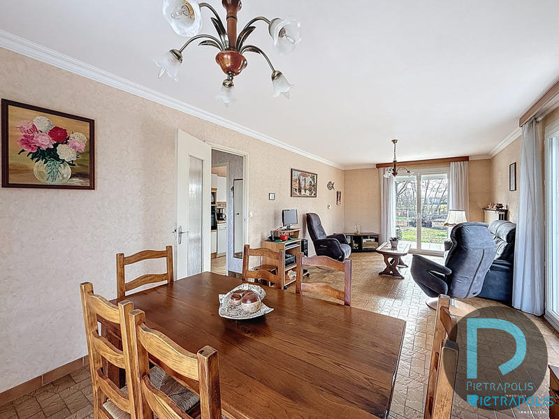 Maison traditionnelle - 133 m² - 6 pièces