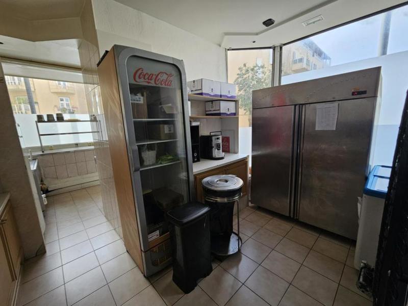 Fonds de commerce - 75 m²