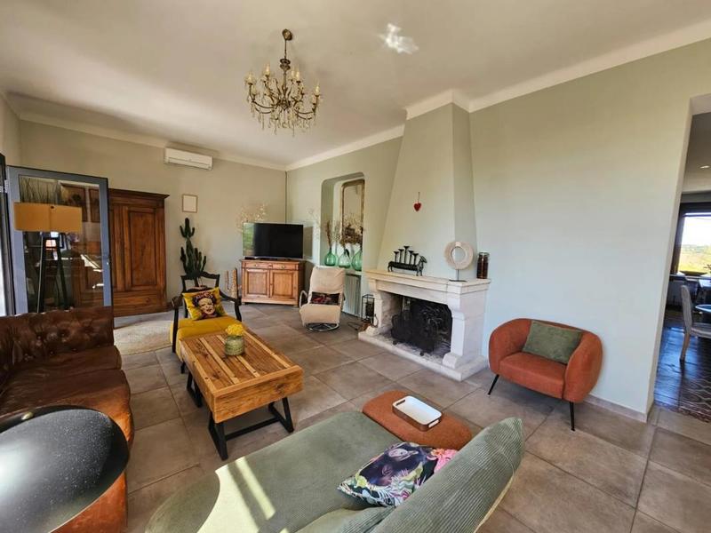 Maison - 175 m² - 7 pièces