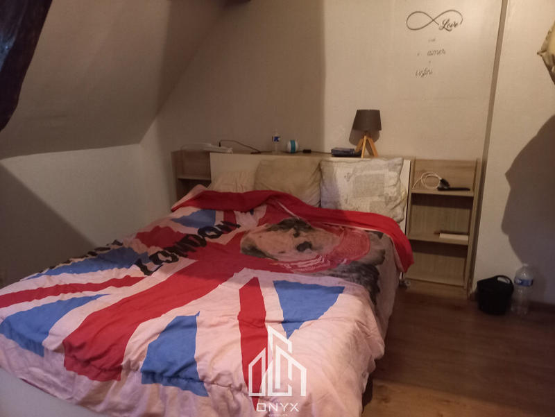 Maison - 80 m² - 5 pièces