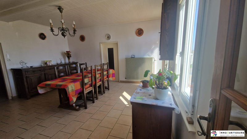 Maison ancienne - 120 m² - 8 pièces