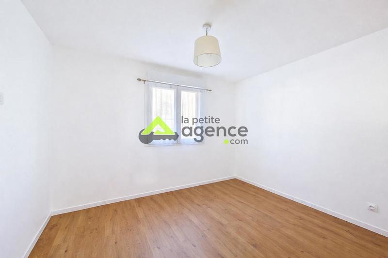 Pavillon - 104 m² - 4 pièces