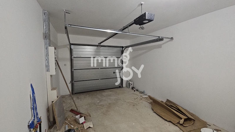 Maison - 111 m² - 4 pièces