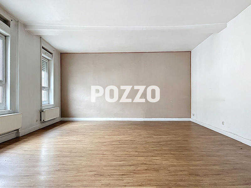 Immeuble - 142 m² - 5 pièces