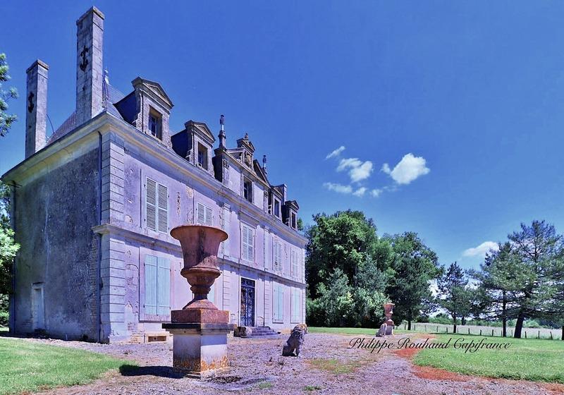 Château - 296 m² - 17 pièces