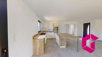 Maison - 115 m² - 5 pièces