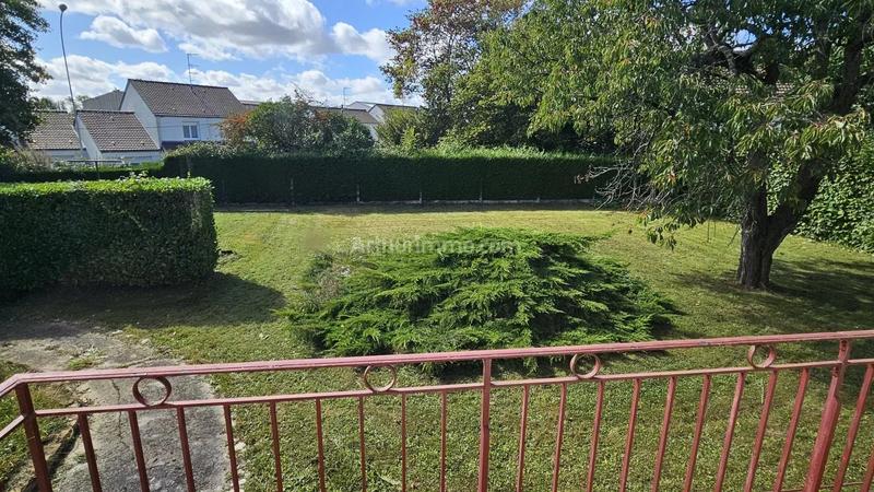 Maison - 94 m² - 5 pièces