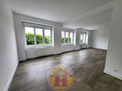 Appartement - 155 m² - 8 pièces