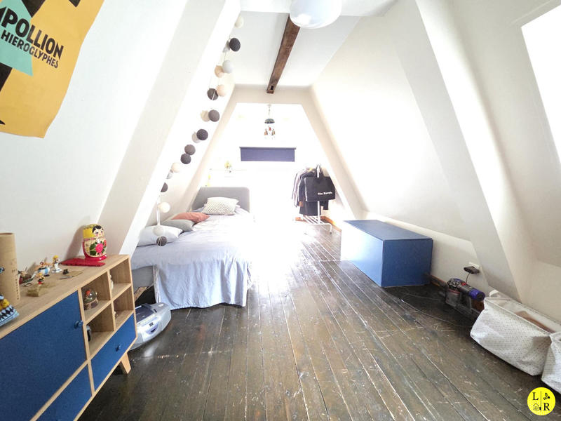 Maison - 160 m² - 6 pièces