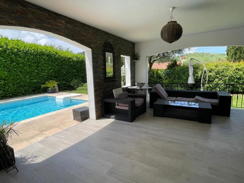 Maison - 178 m² - 7 pièces