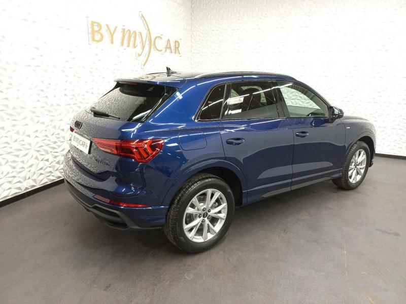Audi Q3 45 TFSIe 245 ch s tronic 6 s line