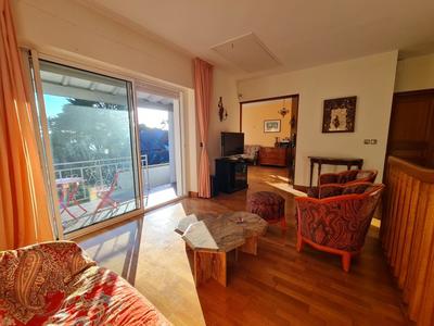 Villa - 140 m² - 6 pièces