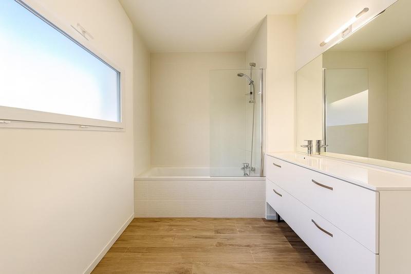 Maison - 93 m² - 5 pièces