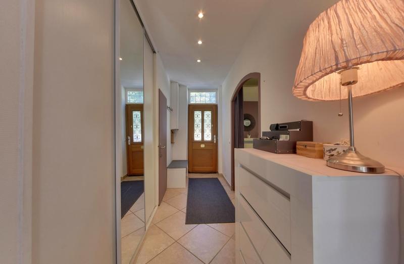 Maison traditionnelle - 133 m² - 7 pièces