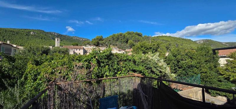 Maison de village - 64 m² - 4 pièces