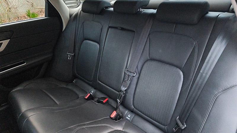 Jaguar Xf 2.0 d 180 Bva8 Prestige