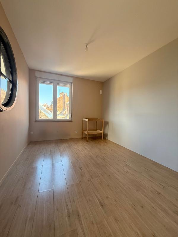 Maison - 290 m² - 7 pièces