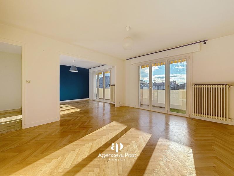 Appartement - 96 m² - 4 pièces