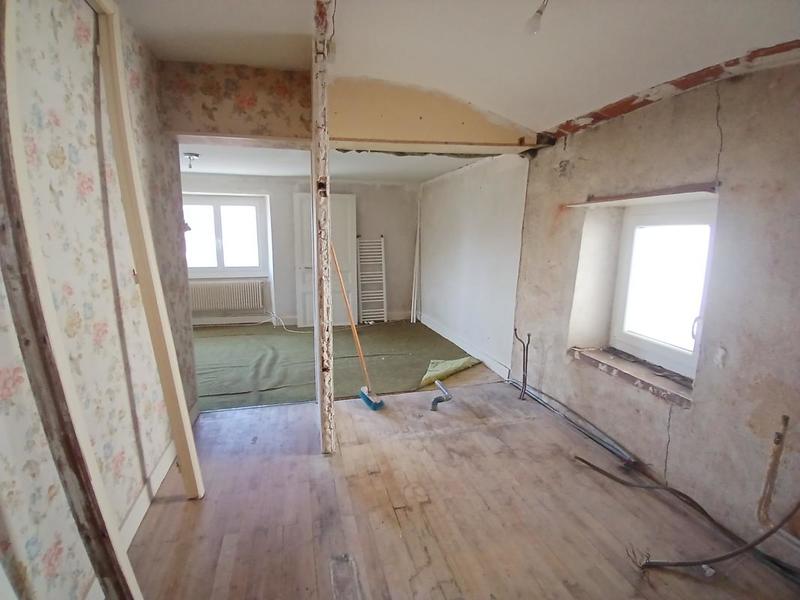 Maison en pierre - 83 m² - 3 pièces