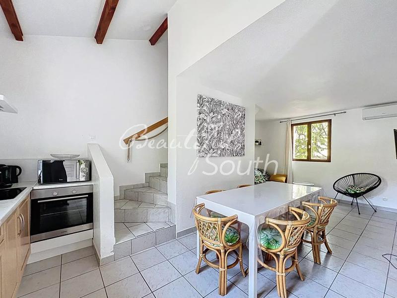 Gîte - 647 m² - 16 pièces