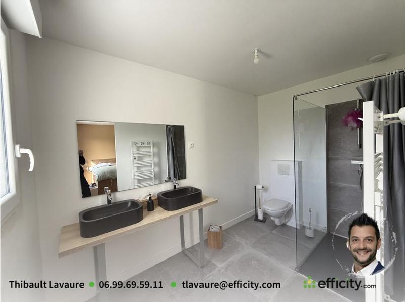 Maison - 168 m² - 7 pièces