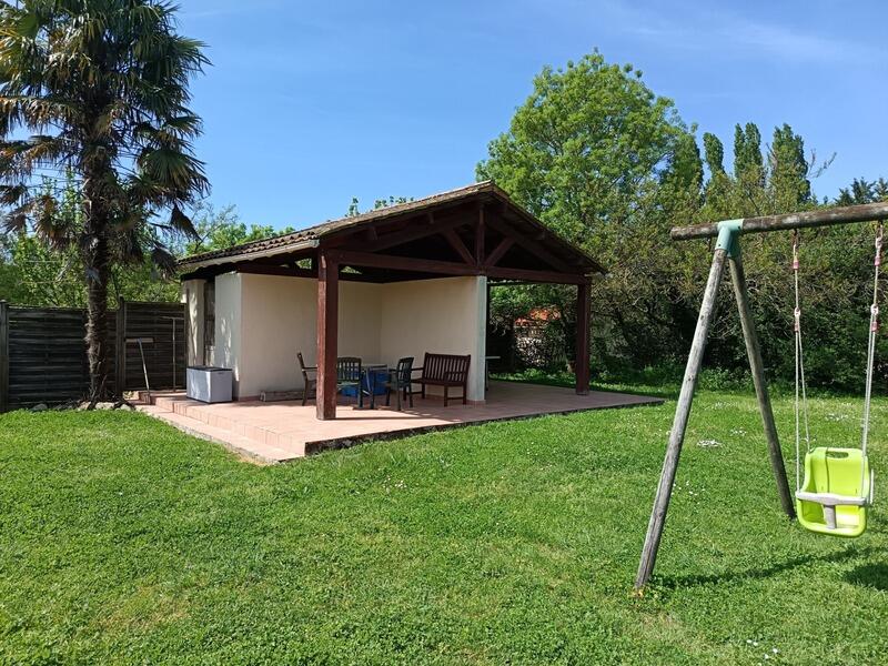 Maison - 330 m² - 12 pièces