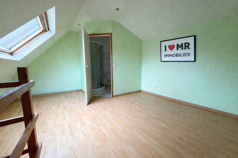 Maison - 185 m² - 8 pièces