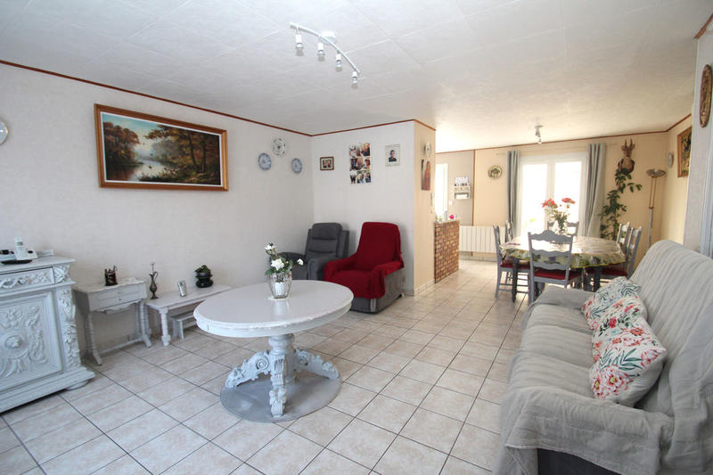 Maison - 103 m² - 4 pièces